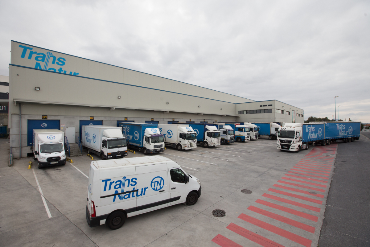 Mejora de propuesta de valor en los segmentos de transporte marítimo, aéreo, terreste, logístico integral y "Courier" para mejorar la competitividad
