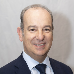  Alberto Fernández González